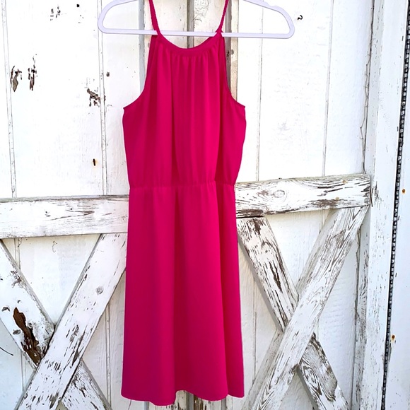 Loft Dress - Picture 3 of 10